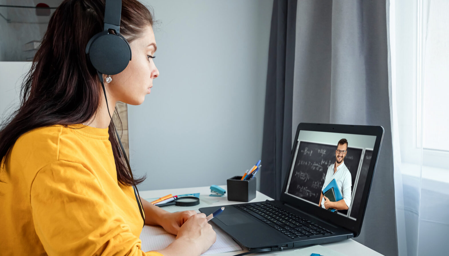 Why Online Courses Are Revolutionising the Way We Learn